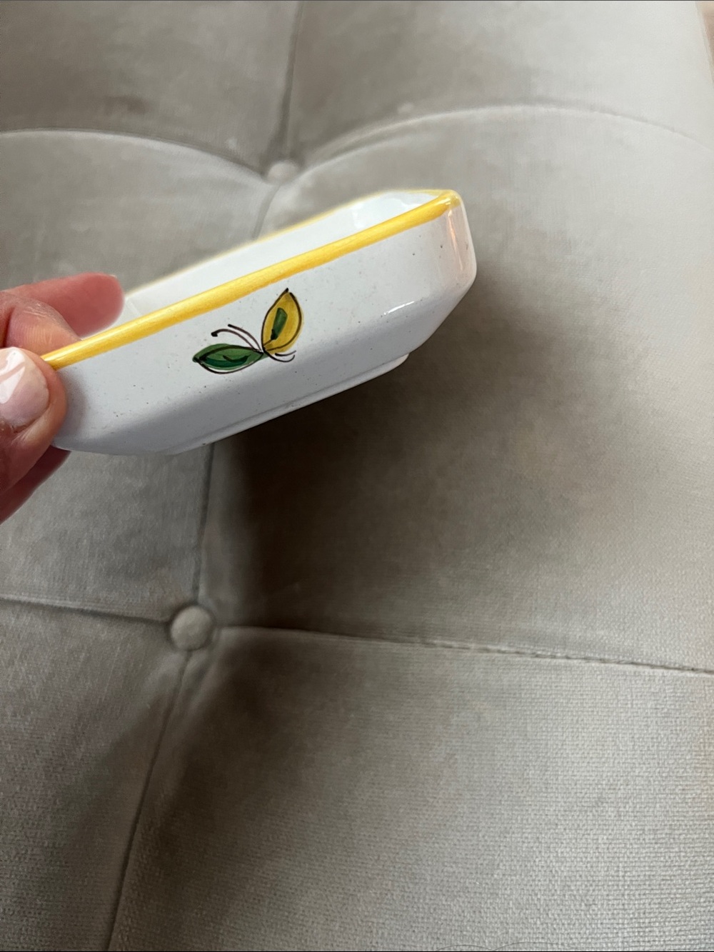 Hand-Painted Lemon Ceramic Trinket Box - Picture 2 of 6